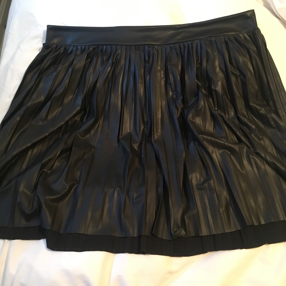 Torrid Pleated Leather Mini Skirt - 3X